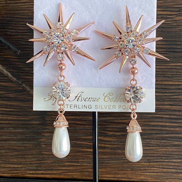 Rose Gold Starburst Swarovski Crystal Dangle Earrings - Picture 1 of 7